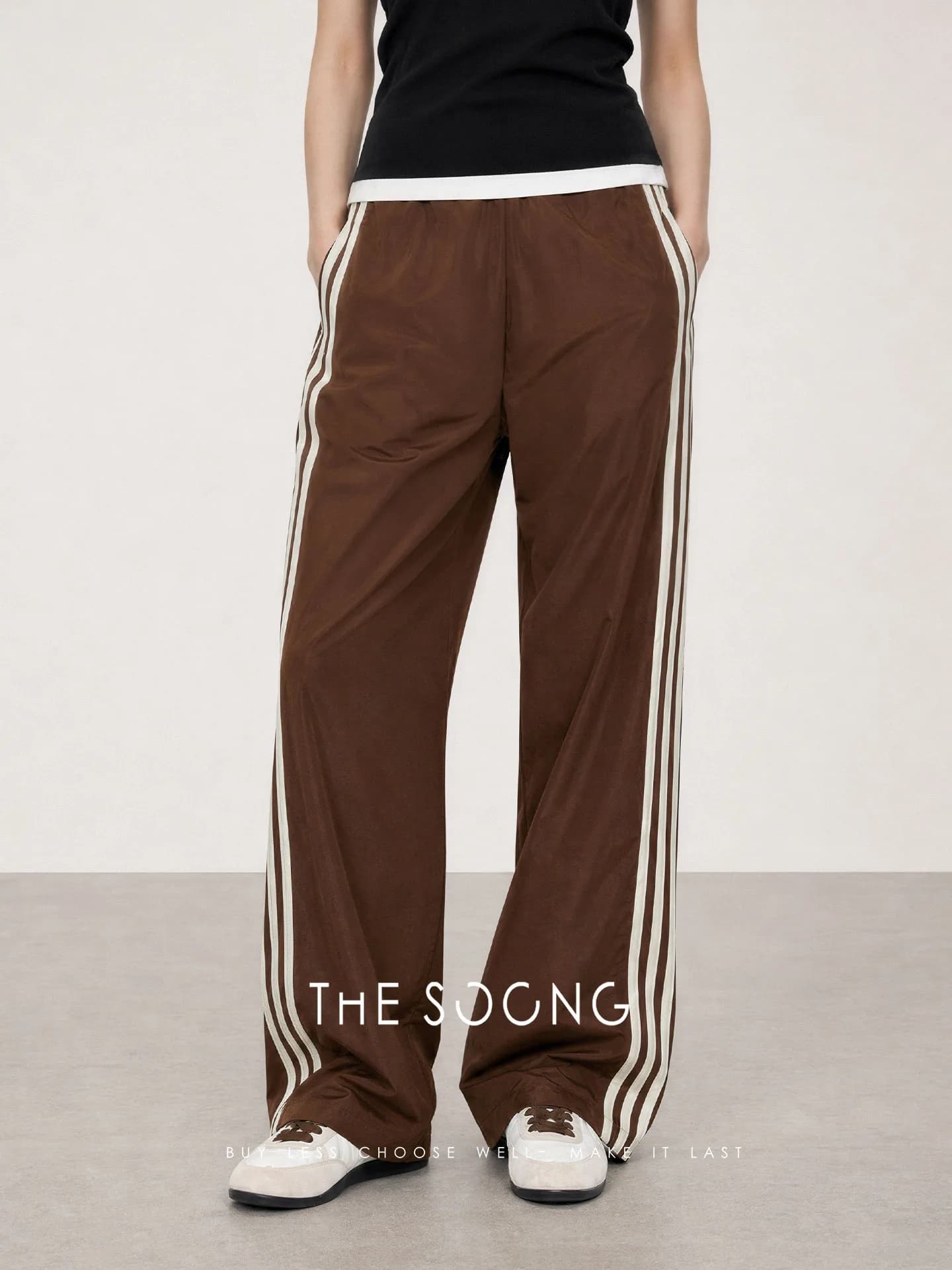 THESOONG Retro Sport Side-Stripe Nylon Casual Wide-Leg Pants view 1