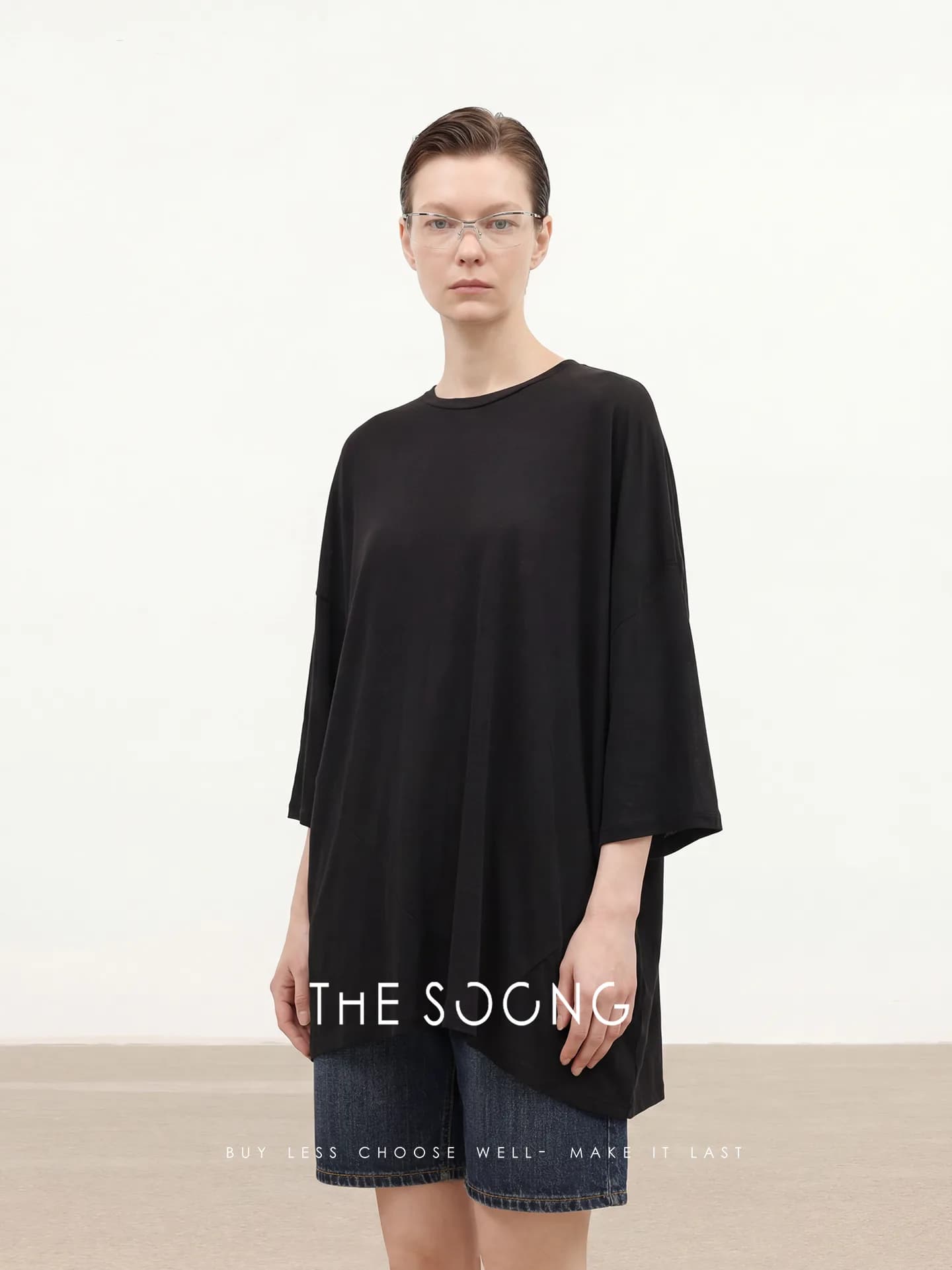 THESOONG 100% Cotton Geometric Panel Longline Short-Sleeve Tee view 3