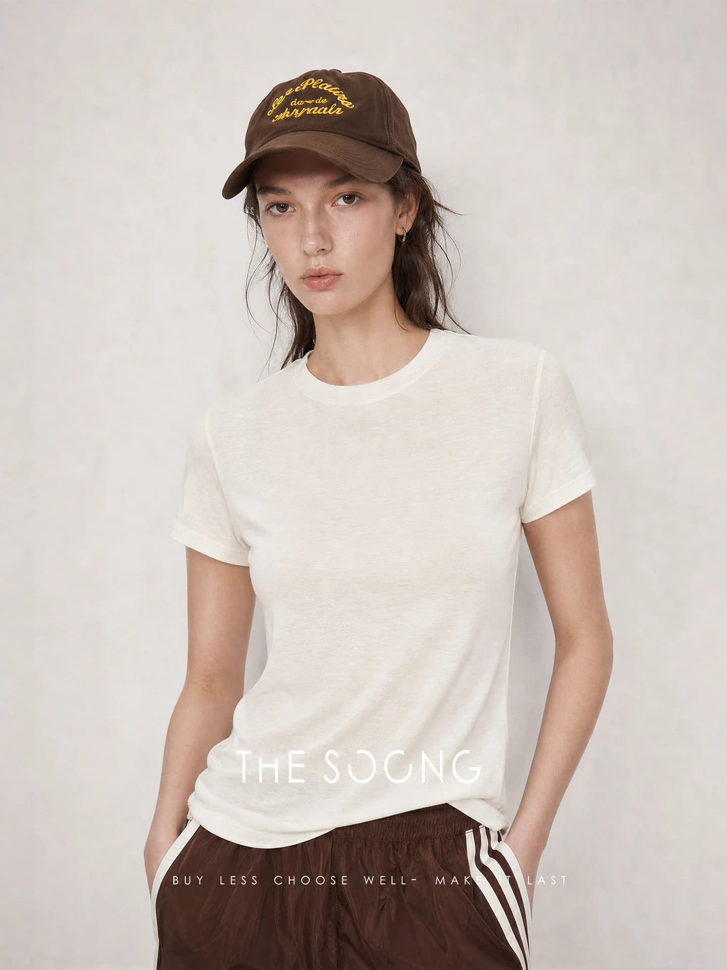 THESOONG Soft-Skin Double-Stitch Fine Wool Breathable Slim S/S Tee view 2