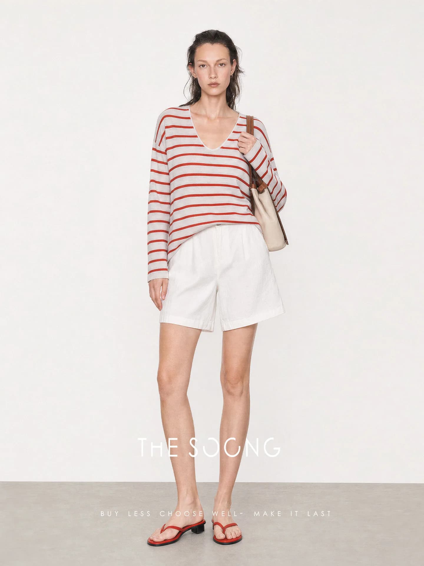 THESOONG French Relaxed Linen-Blend V-Neck Striped Airy Knit Top view 4