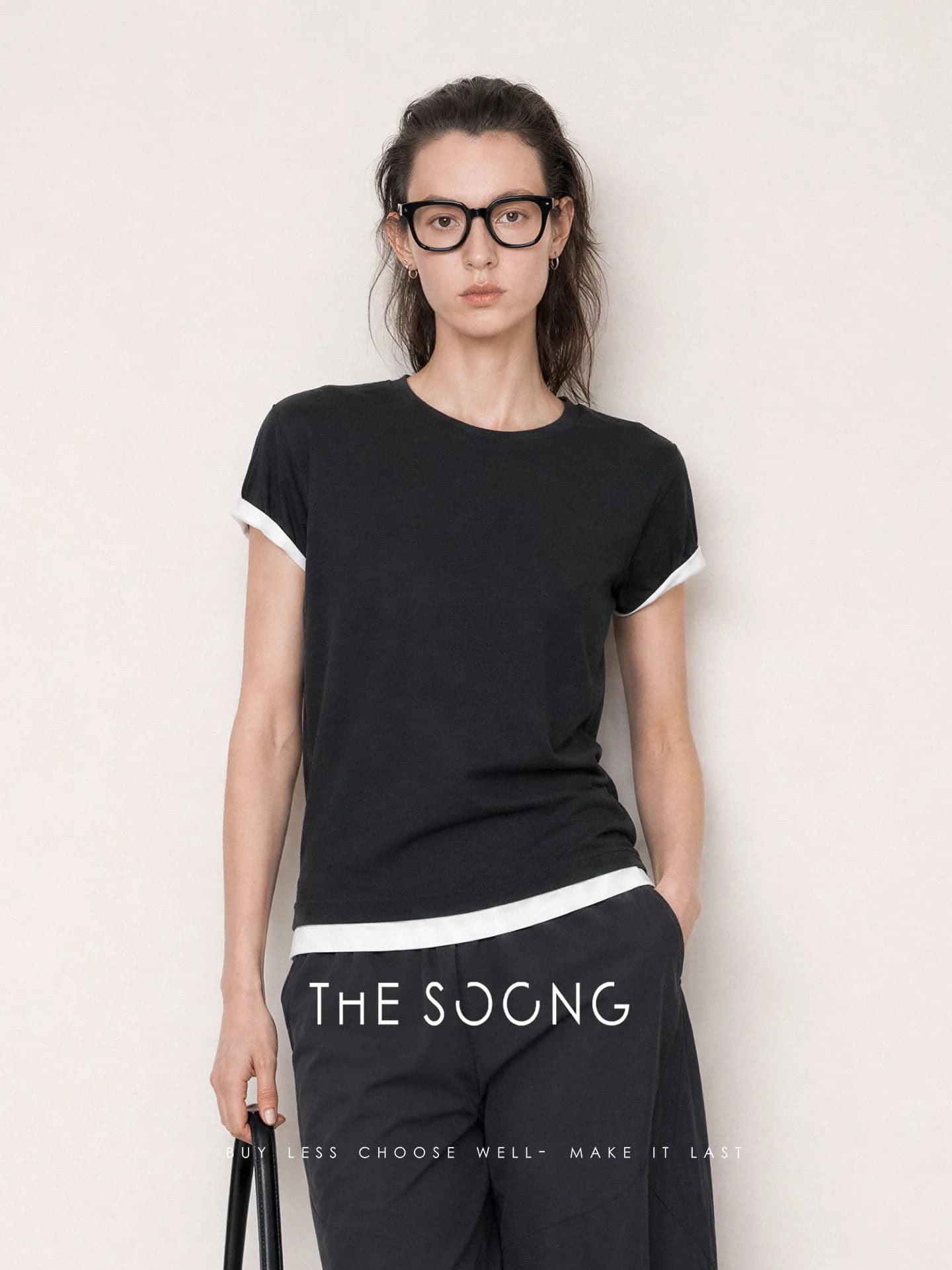 THESOONG Minimal Layered Slim Black-White Mock Tee view 5