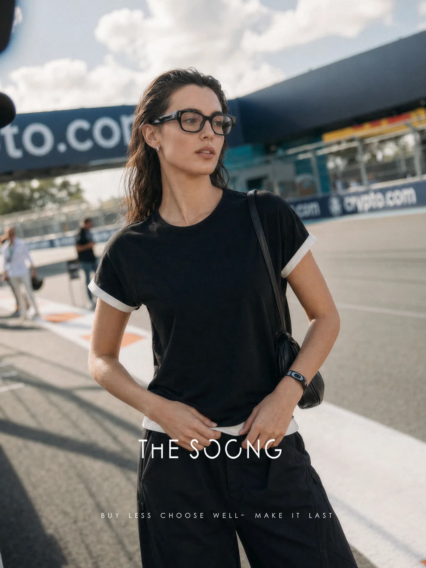 THESOONG Minimal Layered Slim Black-White Mock Tee view 1