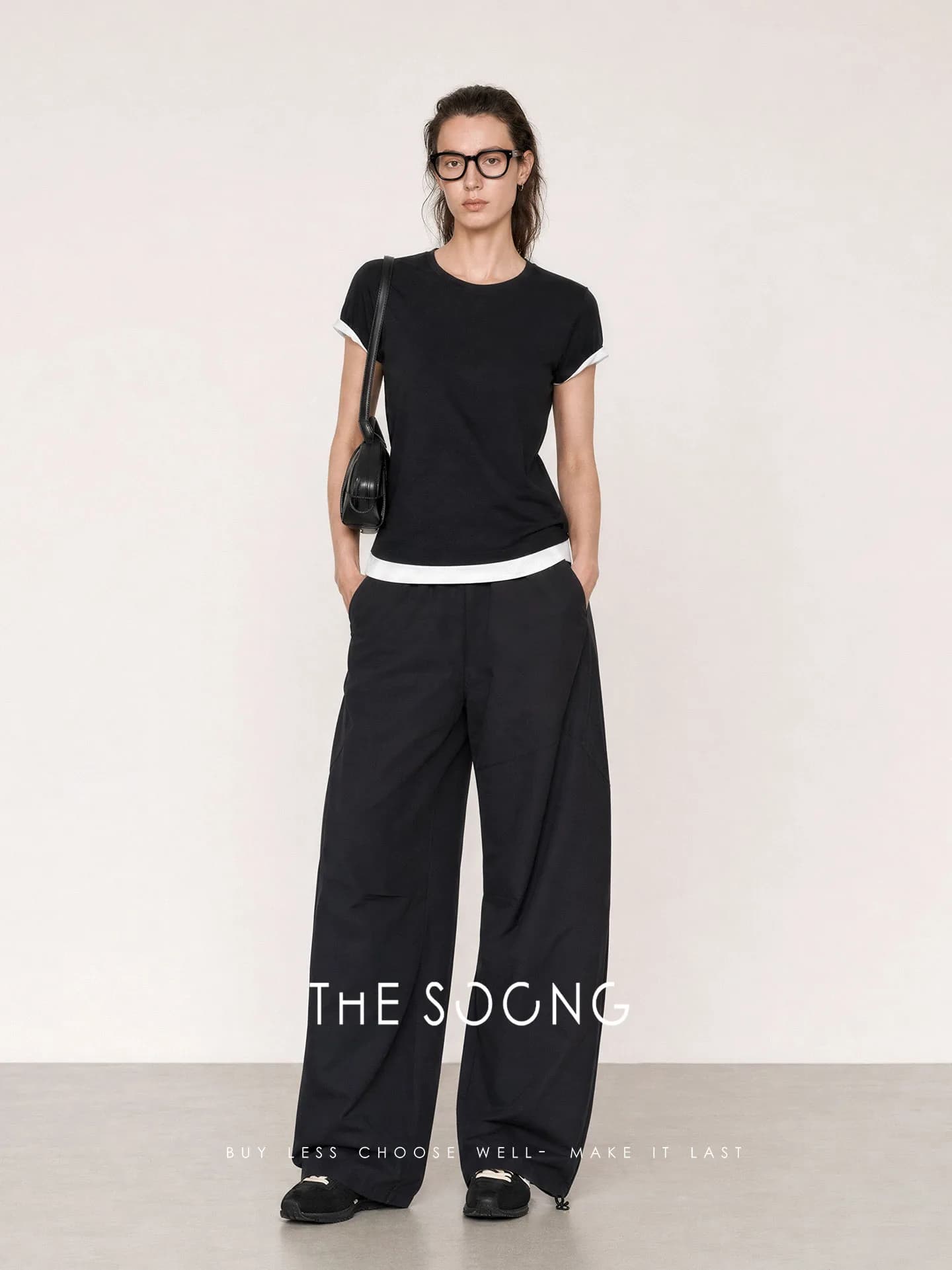 THESOONG Minimal Layered Slim Black-White Mock Tee view 4
