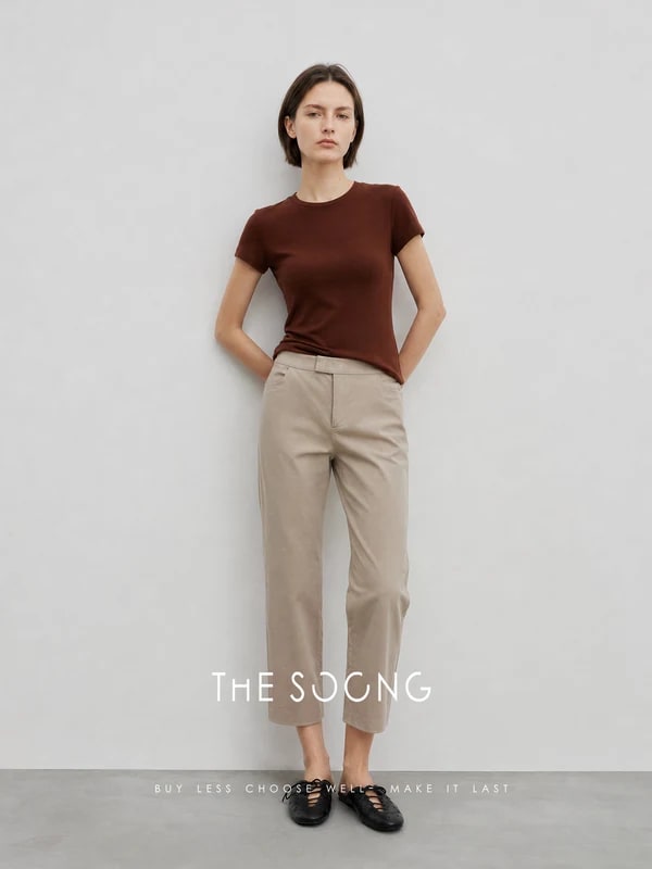 THESOONG Four-Way Stretch Mid-Rise Straight-Leg Cropped Black Pants - 6813 view 4