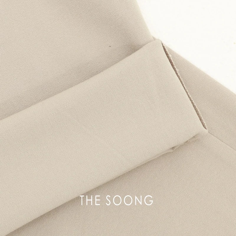 THESOONG Four-Way Stretch Mid-Rise Straight-Leg Cropped Black Pants - 6813 view 13