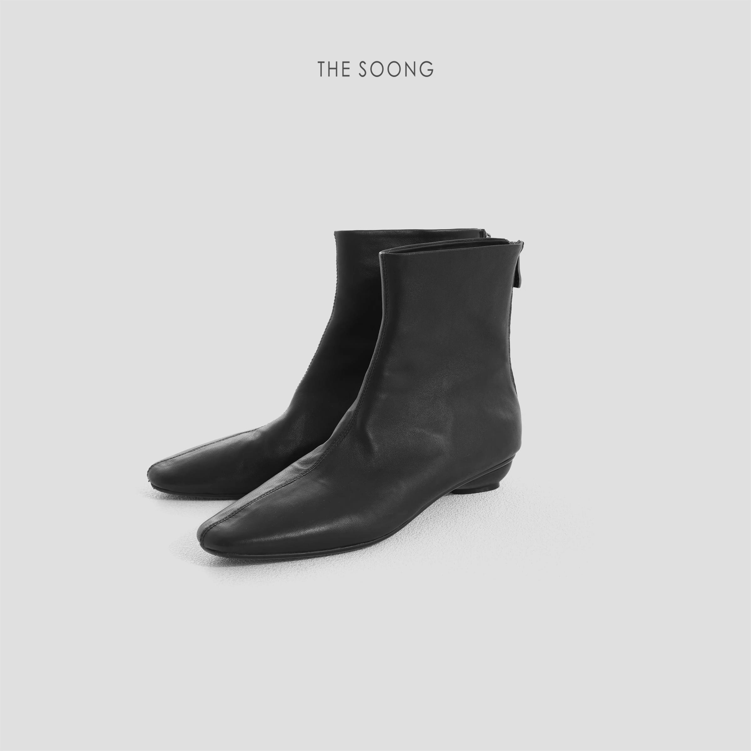 Slim Boots 2.0 Classic Black Sheepskin Pointed-Toe Fashion Ankle Boots